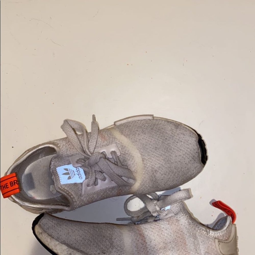 Good shape just need to be washed!